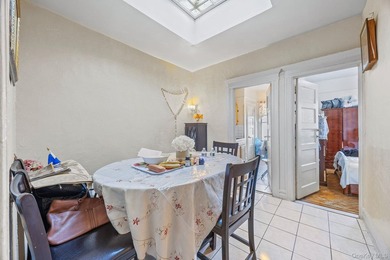 Welcome to this well-maintained single-family home in the heart - photo 10