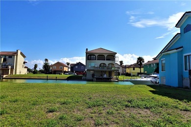 Located near the iconic Harbor Bridge, 717 Imperial Harbor - photo 2