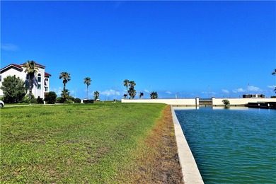 Located near the iconic Harbor Bridge, 717 Imperial Harbor - photo 5