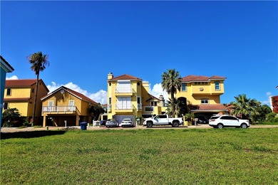 Located near the iconic Harbor Bridge, 717 Imperial Harbor - photo 9