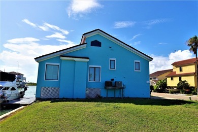 Located near the iconic Harbor Bridge, 717 Imperial Harbor - photo 10