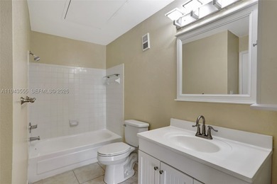 Updated spacious 2/2 with newer appliances including A/C. 2nd - photo 10