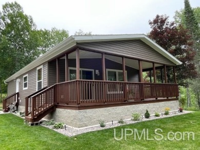 Lake Home For Sale in Florence T-WI, Wisconsin