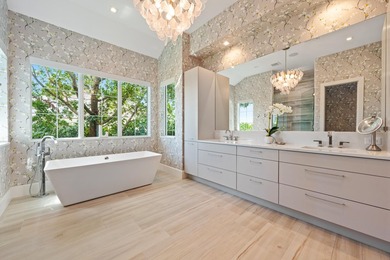 With panoramic views of Little Lake Worth and coveted East - photo 20