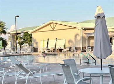 RESORT-STYLE LIVING ON VENICE ISLAND - TRAILSIDE LOCATION! - photo 22