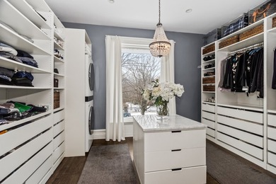 A truly special offering, this stunning 5 bedroom Victorian Home - photo 29