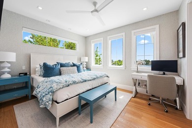 With panoramic views of Little Lake Worth and coveted East - photo 29