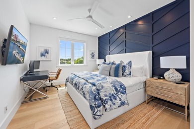 With panoramic views of Little Lake Worth and coveted East - photo 34