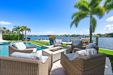 With panoramic views of Little Lake Worth and coveted East - photo 38