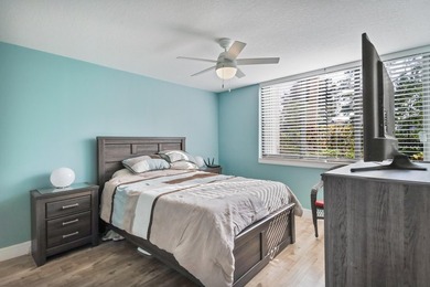 Beautifully renovated 2-bedroom, 2-bathroom first-floor condo in - photo 10