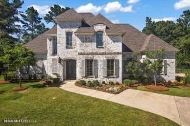 Situated on a quiet cul-de-sac within the gated Reunion - photo 1