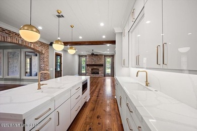 Situated on a quiet cul-de-sac within the gated Reunion - photo 6