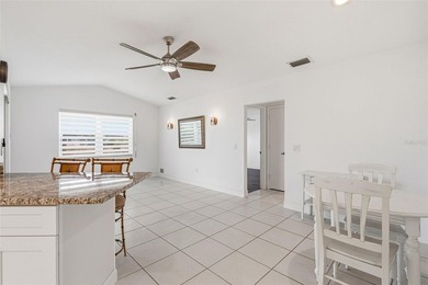 DOUBLE LOT!! SOUTH GULF COVE 2 BEDROOM, 2 BATH, 2-CAR GARAGE - photo 11