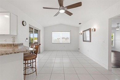 DOUBLE LOT!! SOUTH GULF COVE 2 BEDROOM, 2 BATH, 2-CAR GARAGE - photo 12