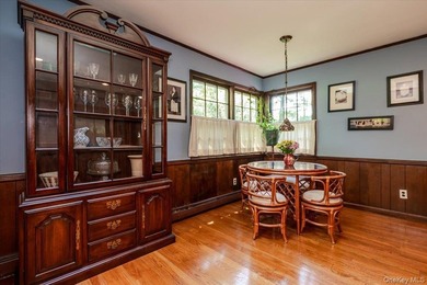 There are many reasons why the classic colonial continues to be - photo 13
