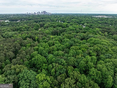 This hidden gem is waiting for you! Here is a unique opportunity - photo 14