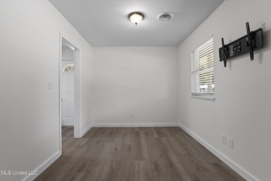 Freshly updated this 3-bedroom, 1-bath home at 148 Lafayette - photo 6