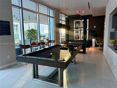 Modern condo near Miami Design District! Spacious 1 bed / 1 bath