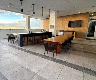 Modern condo near Miami Design District! Spacious 1 bed / 1 bath