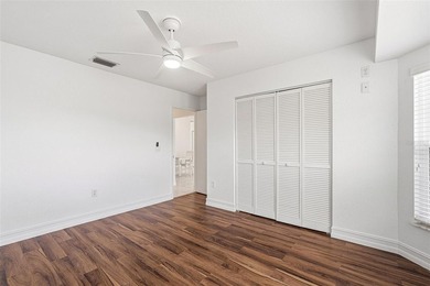 DOUBLE LOT!! SOUTH GULF COVE 2 BEDROOM, 2 BATH, 2-CAR GARAGE - photo 21