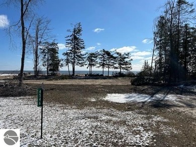 This PRIME BUILDING SITE offers 100' of GORGEOUS PRIVATE SANDY - photo 2