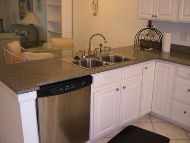 Very low maintenance and boat dockage fees!!! Great top (3rd) - photo 4