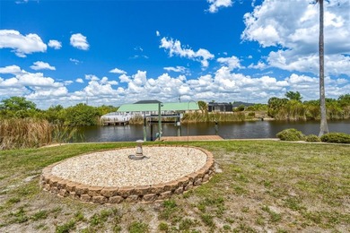 DOUBLE LOT!! SOUTH GULF COVE 2 BEDROOM, 2 BATH, 2-CAR GARAGE - photo 25