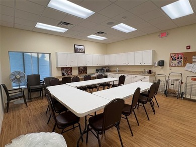 Welcome to your perfect Florida retreat! This spacious 2-bedroom - photo 47