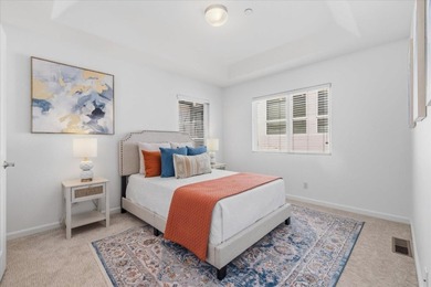OPEN HOUSE SAT/SUN Corner END Unit with Back Yard, Located in - photo 22