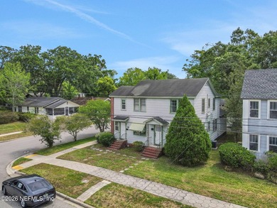 Whether you're looking to house hack and live in one unit, rent - photo 3
