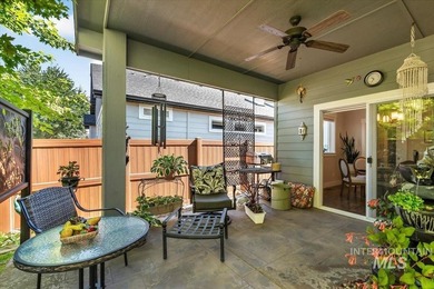Beautifully designed with timeless Mid-Century Modern style - photo 33