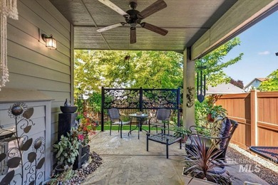 Beautifully designed with timeless Mid-Century Modern style - photo 34