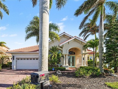 Welcome to an exceptional waterfront estate, gracefully - photo 2