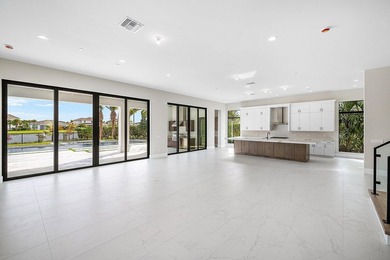 NO EXPENSE OR DETAIL SPARED IN OUR LARGEST ESTATE HOME IN CORAL - photo 9