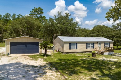 Lake Como - Putnam County Home Sale Pending in Pomona Park Florida