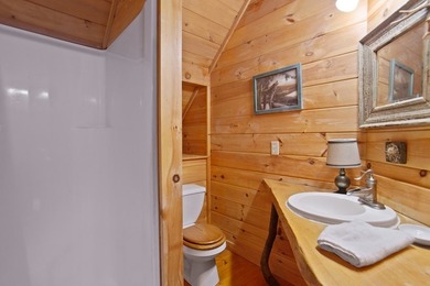 MOTIVATED SELLER! Ready to leave the noise behind? Welcome to - photo 39