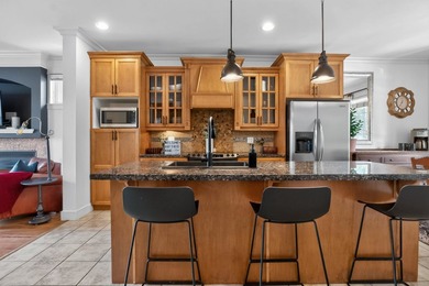 Fabulous 3400 sq ft home in Clayton Heights! Kitchen boasts - photo 8