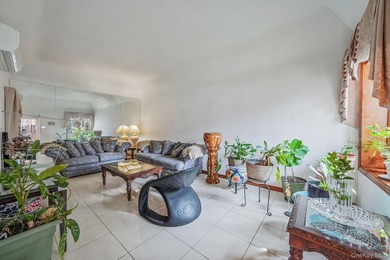 Step into your new home - a beautifully maintained home in the - photo 11