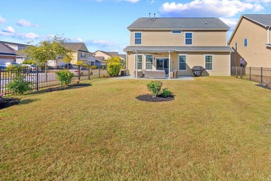 Welcome to paradise! This lovely home in The Highlands at - photo 13