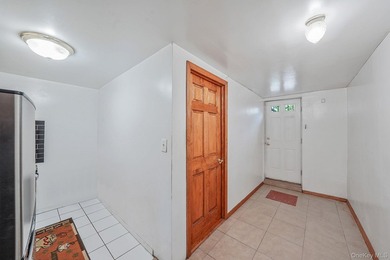 Step into your new home - a beautifully maintained home in the - photo 20