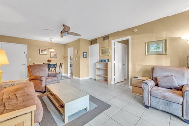 Gorgeous and Spacious 1 Bedroom/1 Bathroom Condo. This - photo 9