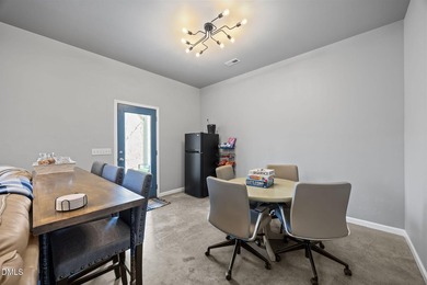 New price! *Exceptional value with over 4,000 square feet with - photo 21