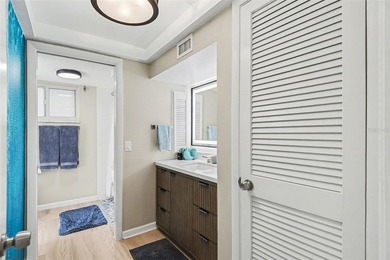 MILLION DOLLAR VIEWS FOR LESS THAN HALF A MILLION! 3 BDRM - photo 30