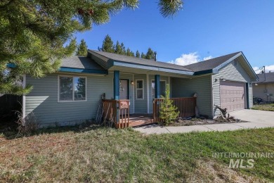 Lake Home For Sale in Donnelly, Idaho