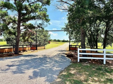 Lake Ray Roberts Acreage For Sale in Valley View Texas