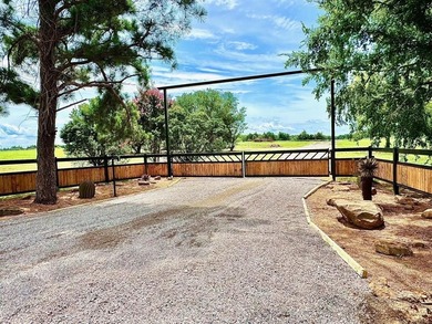 Beautiful piece of property waiting for its new owner to take - photo 6