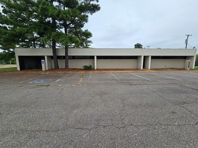 Exceptional business opportunity spanning over 6500 Sq ft