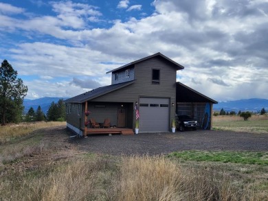 Lake Home For Sale in Kamiah, Idaho