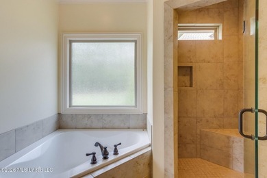 Welcome Home to Lifestyle Living on the Golf Course...Perfectly - photo 11