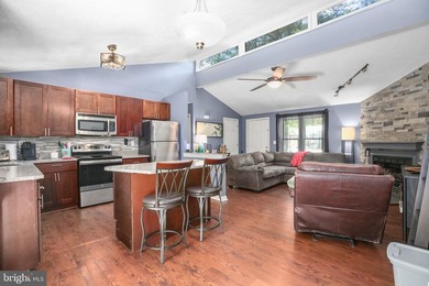 The perfect cottage at the lake is waiting for you.  This home - photo 12
